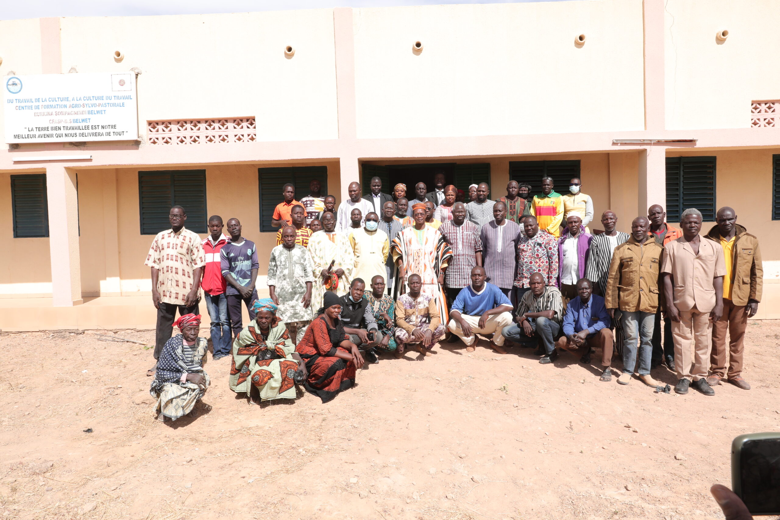 CEA-CFOREM : un symposium pour renforcer les capacités des tradipraticiens du Burkina Faso