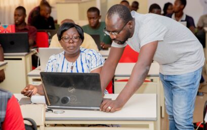 Formation : des doctorants et étudiants formés à la recherche documentaire avec le logiciel Zotero.