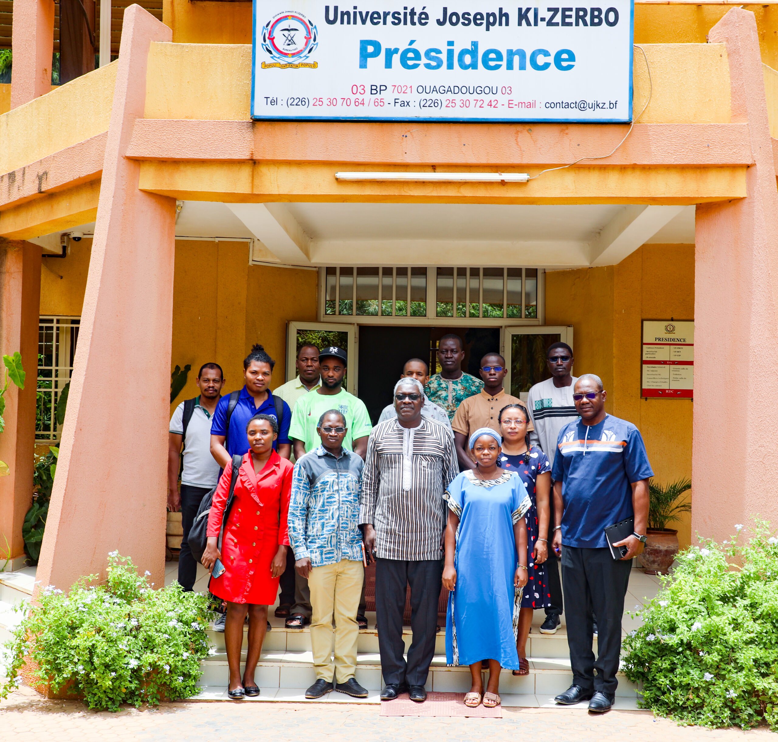Carnet d’audience : Visite de courtoisie des boursiers AFRIDI au Président de l’UJKZ Carnet d’audience : Visite de courtoisie des boursiers AFRIDI au Président de l’UJKZ