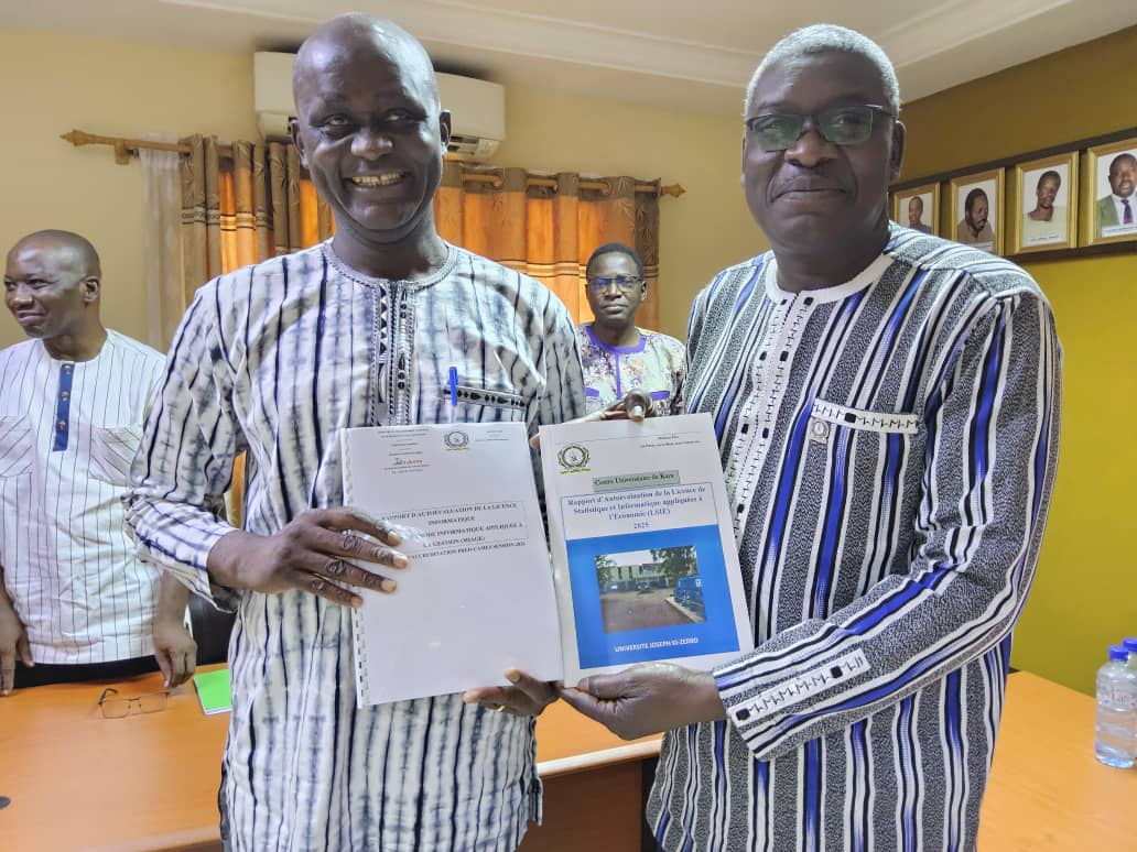 Culture de la qualité à l’UJKZ : La CIAQ remet deux rapports d’autoévaluation au Président KOBIANE Culture de la qualité à l’UJKZ : La CIAQ remet deux rapports d’autoévaluation au Président KOBIANE