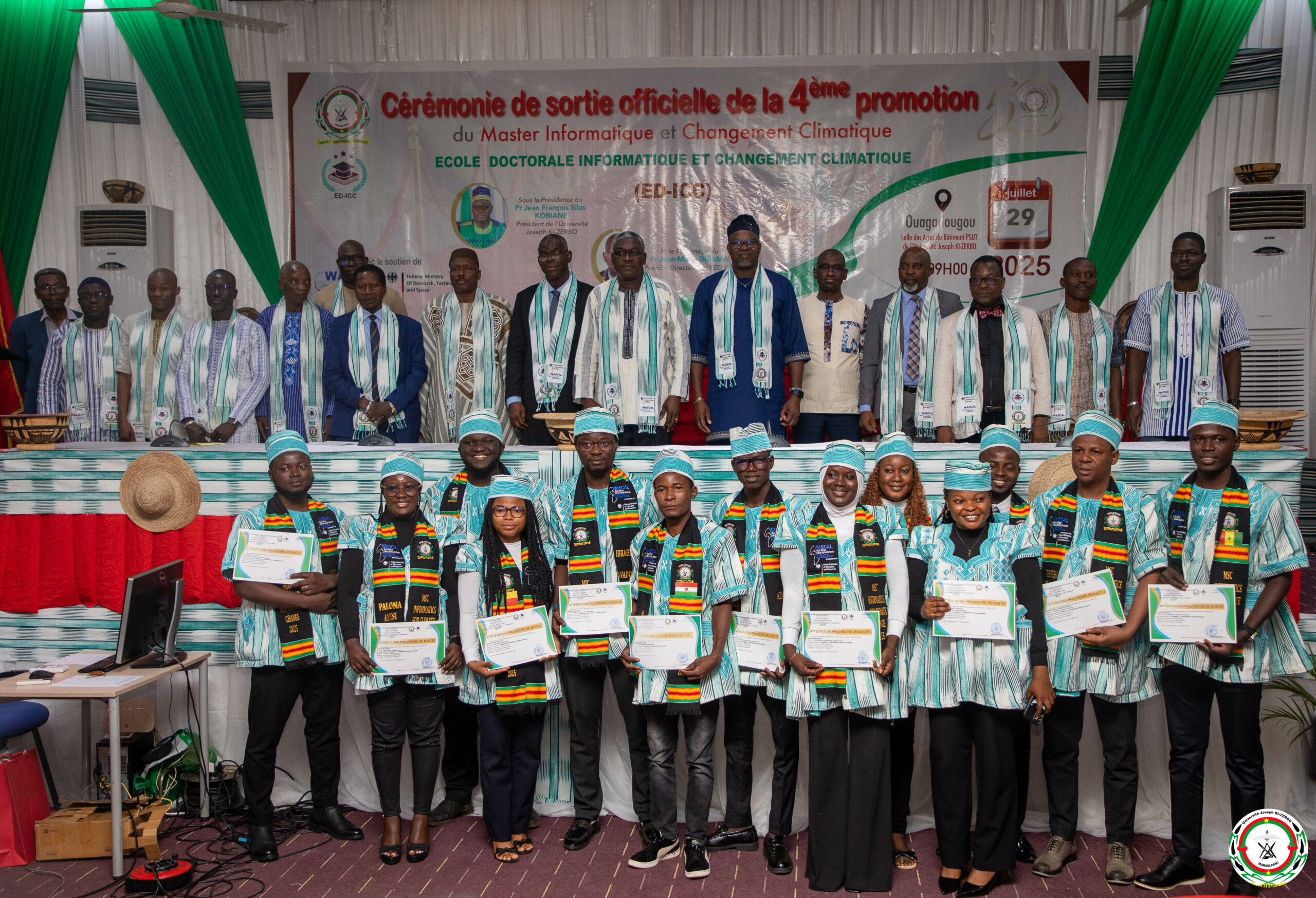 Sortie de la 4ᵉ promotion du Master ICC:  13 experts pour la résilience climatique en Afrique de l’Ouest